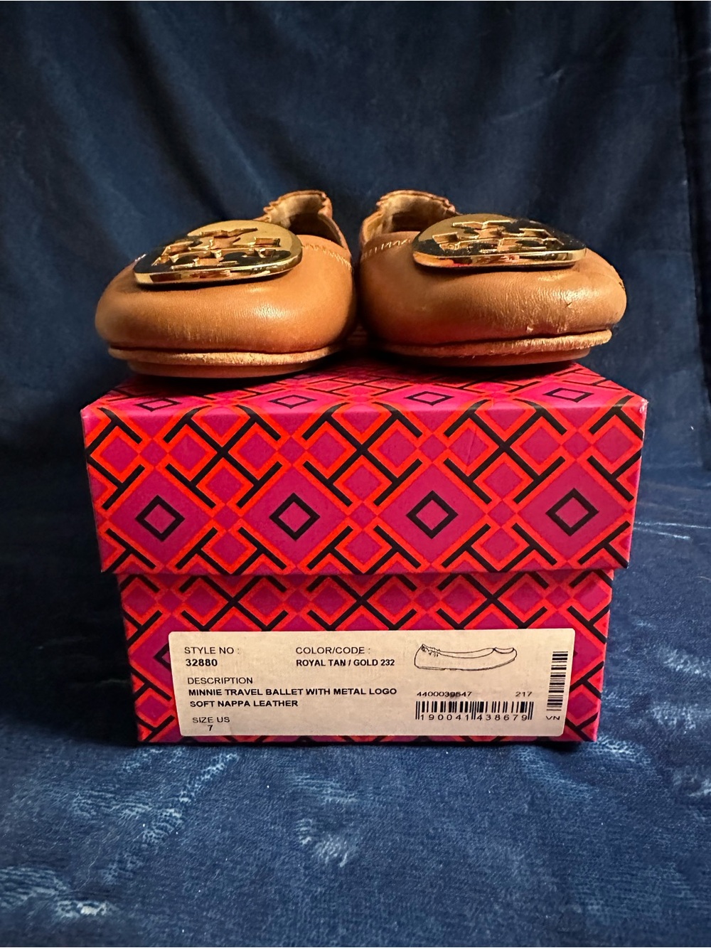 Tory Burch Chestnut / Praline Leather Ballet Flats with Gold Logo Medallion - Picture 2 of 14